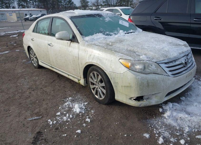 2011 Toyota Avalon (VIN 4T1BK3DB1BU432751) main photo