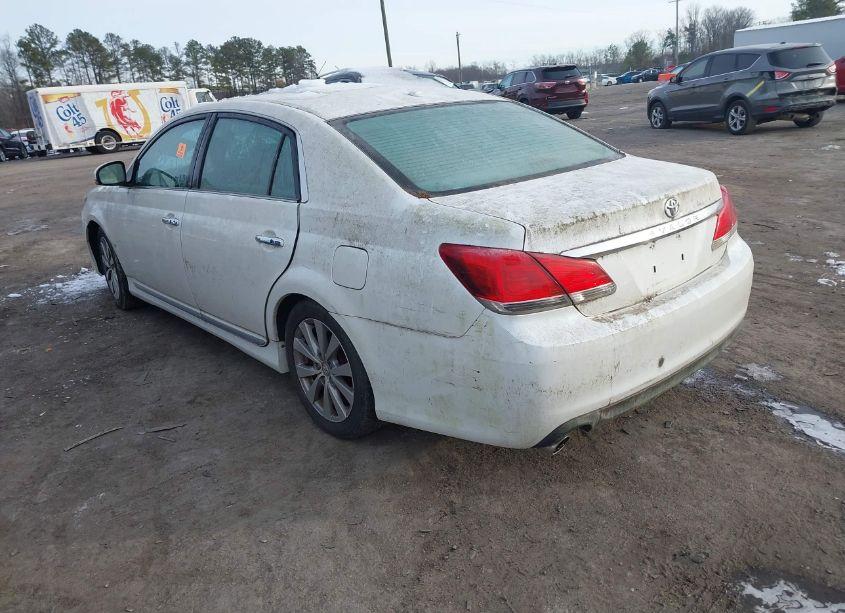 Photo 3 of 2011 Toyota Avalon (VIN 4T1BK3DB1BU432751)