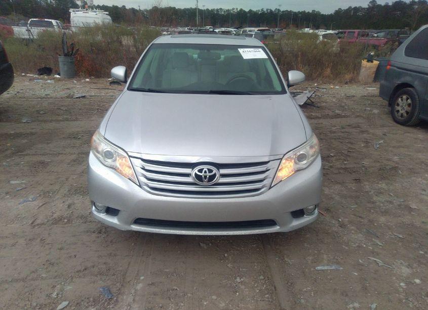 Photo 12 of 2011 Toyota Avalon LIMITED (VIN 4T1BK3DB1BU433303)