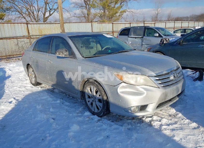 2011 Toyota Avalon (VIN 4T1BK3DB1BU440364) main photo