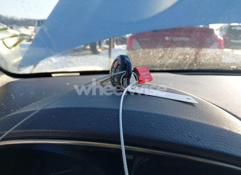 Photo 11 of 2011 Toyota Avalon (VIN 4T1BK3DB1BU440364)