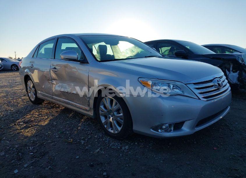 2012 Toyota Avalon (VIN 4T1BK3DB1CU465508) main photo