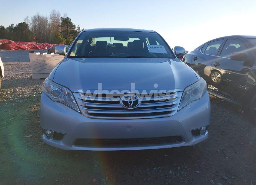 Photo 12 of 2012 Toyota Avalon (VIN 4T1BK3DB1CU465508)