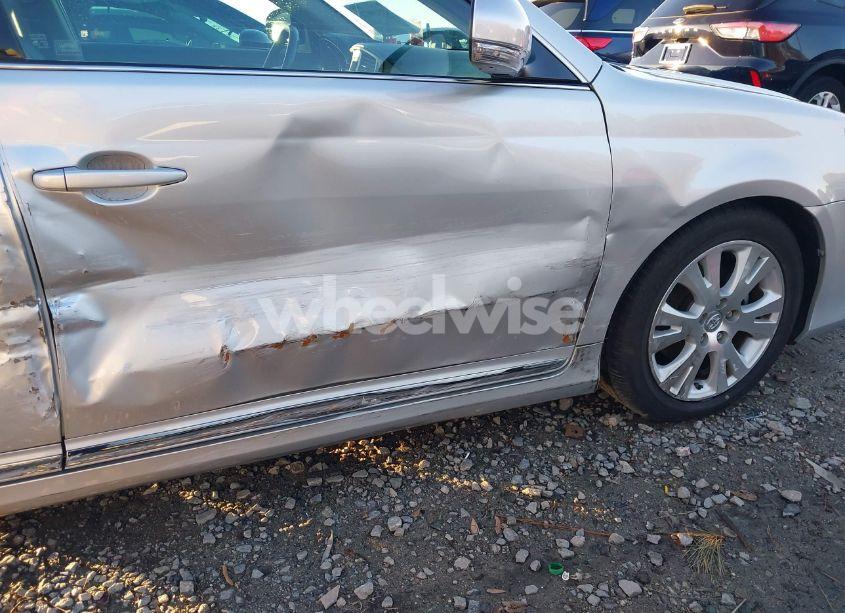 Photo 6 of 2012 Toyota Avalon (VIN 4T1BK3DB1CU465508)