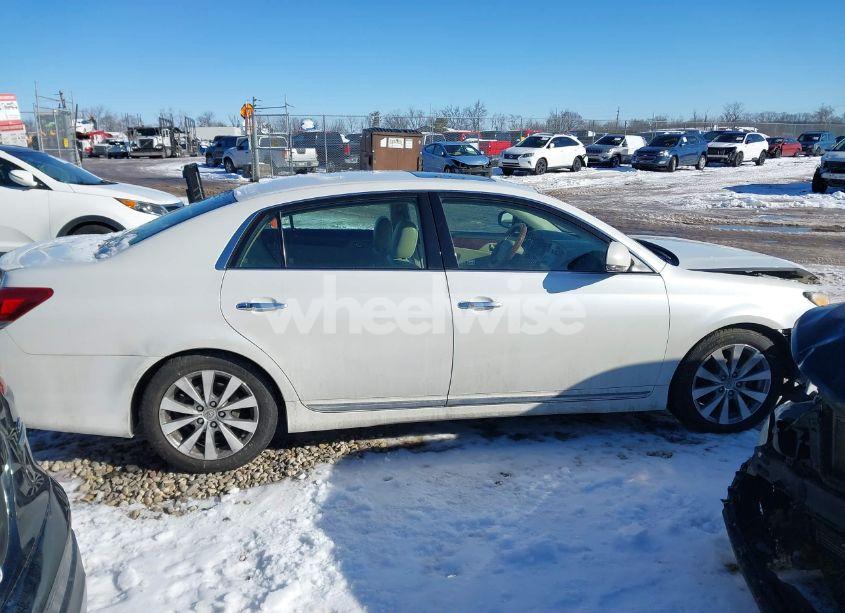 Photo 14 of 2012 Toyota Avalon (VIN 4T1BK3DB1CU467601)