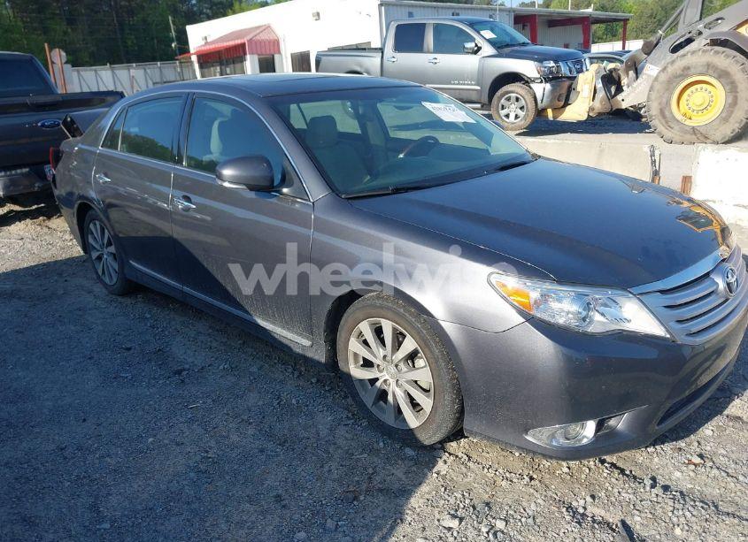 2012 Toyota Avalon LIMITED (VIN 4T1BK3DB1CU471826) main photo