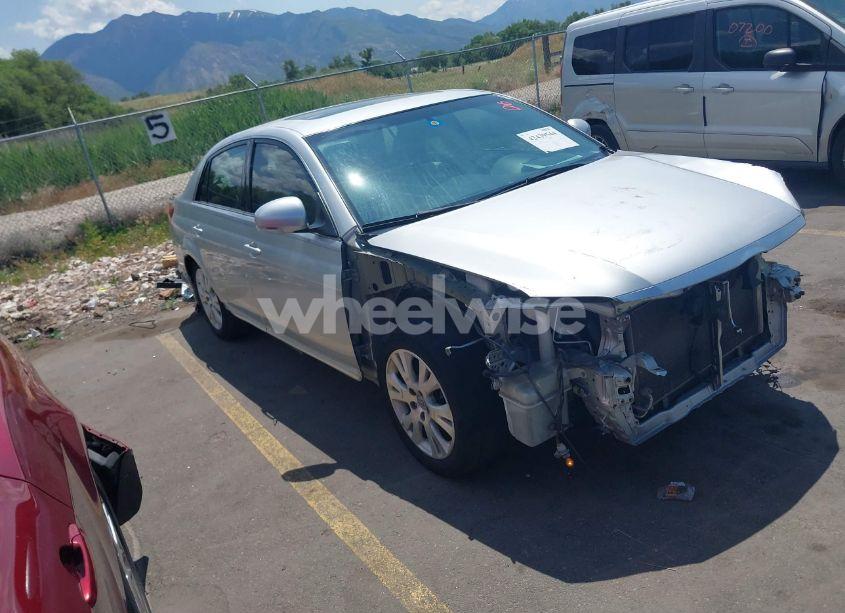 2011 Toyota Avalon (VIN 4T1BK3DB2BU377839) main photo