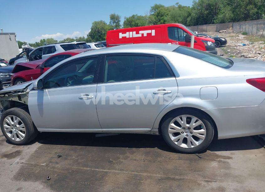 Photo 14 of 2011 Toyota Avalon (VIN 4T1BK3DB2BU377839)