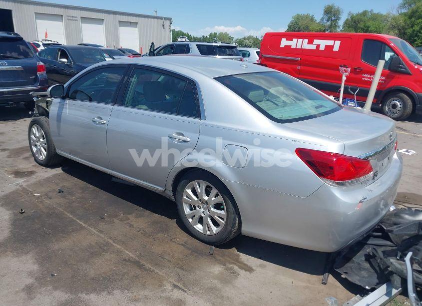 Photo 3 of 2011 Toyota Avalon (VIN 4T1BK3DB2BU377839)