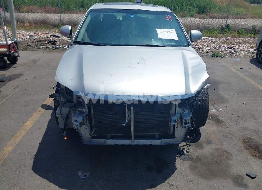 Photo 6 of 2011 Toyota Avalon (VIN 4T1BK3DB2BU377839)