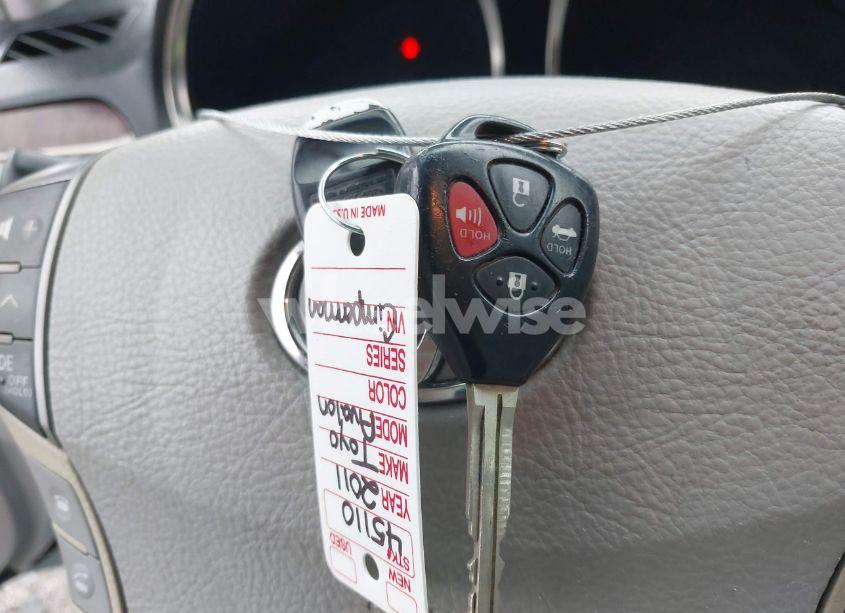 Photo 11 of 2011 Toyota Avalon (VIN 4T1BK3DB2BU382006)