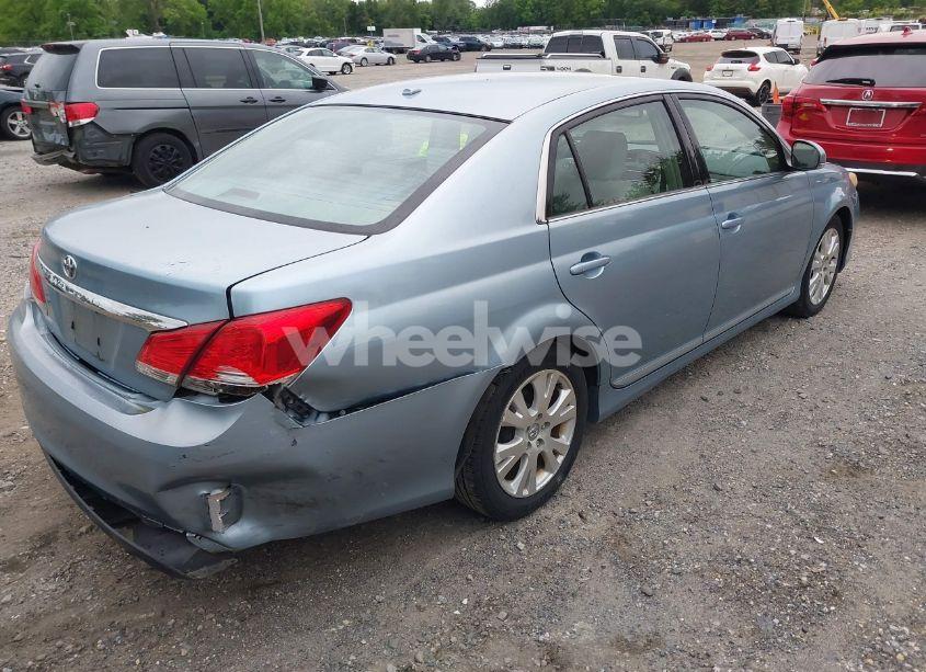 Photo 4 of 2011 Toyota Avalon (VIN 4T1BK3DB2BU382006)