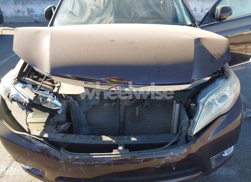 Photo 10 of 2011 Toyota Avalon (VIN 4T1BK3DB2BU420950)