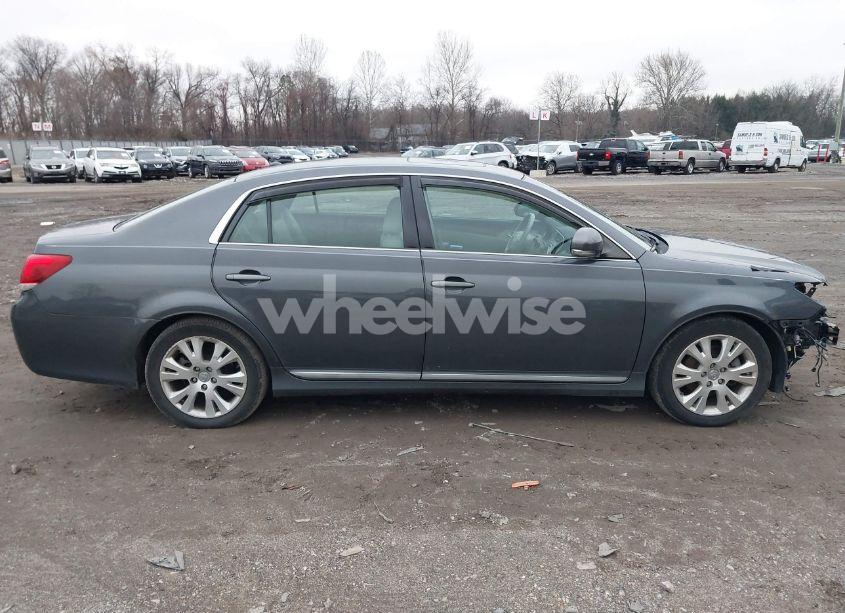 Photo 13 of 2011 Toyota Avalon (VIN 4T1BK3DB2BU424349)