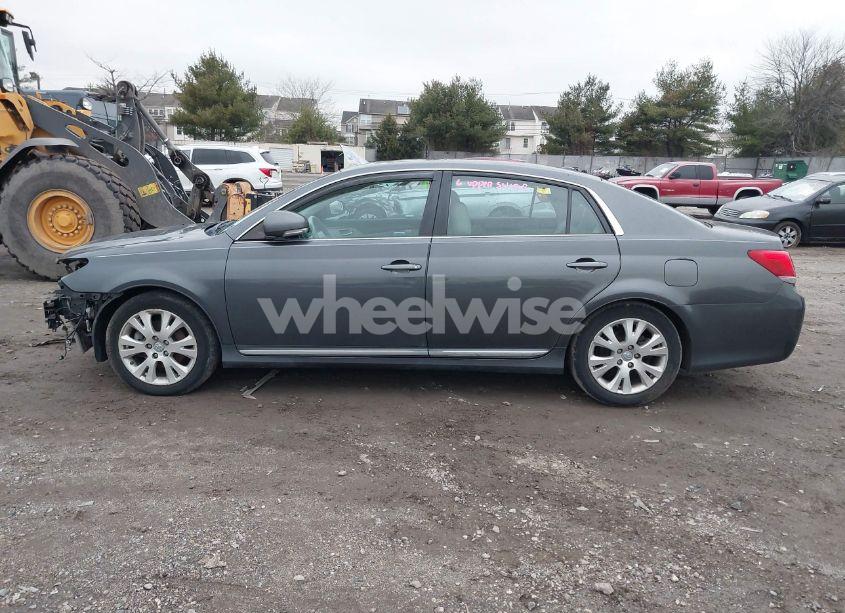 Photo 14 of 2011 Toyota Avalon (VIN 4T1BK3DB2BU424349)