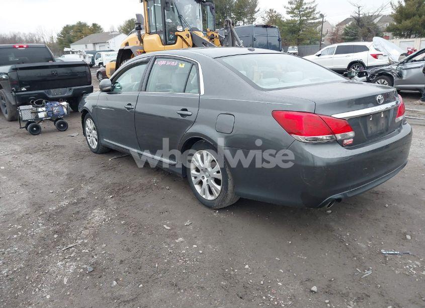 Photo 3 of 2011 Toyota Avalon (VIN 4T1BK3DB2BU424349)