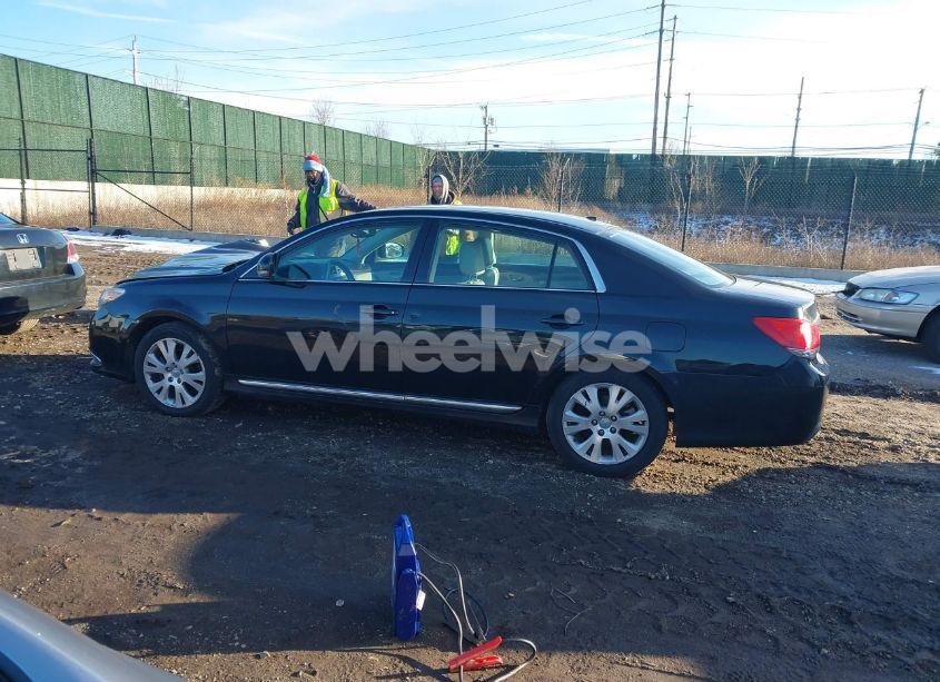 Photo 14 of 2011 Toyota Avalon (VIN 4T1BK3DB2BU432080)