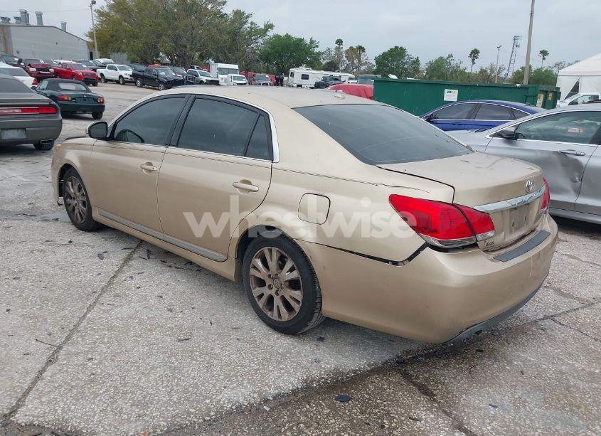 Photo 3 of 2011 Toyota Avalon (VIN 4T1BK3DB2BU432502)