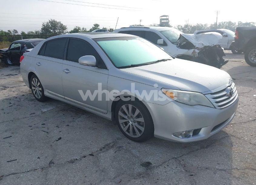 2012 Toyota Avalon LIMITED (VIN 4T1BK3DB2CU443498) main photo