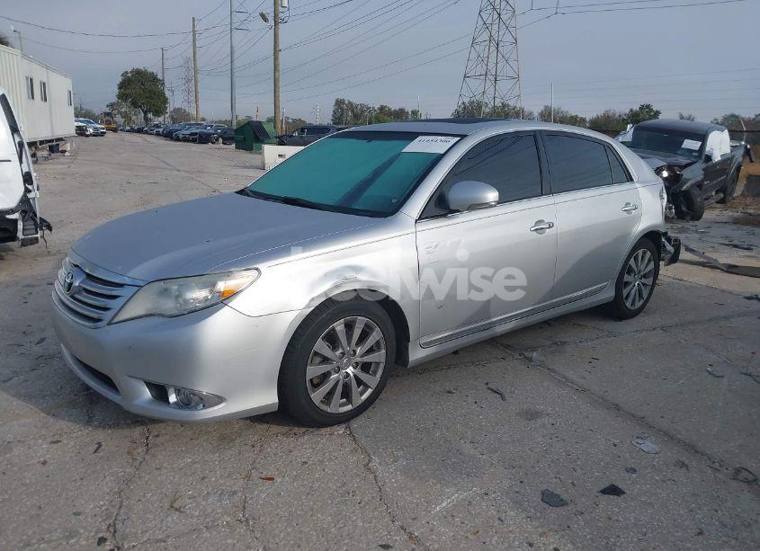 Photo 2 of 2012 Toyota Avalon LIMITED (VIN 4T1BK3DB2CU443498)