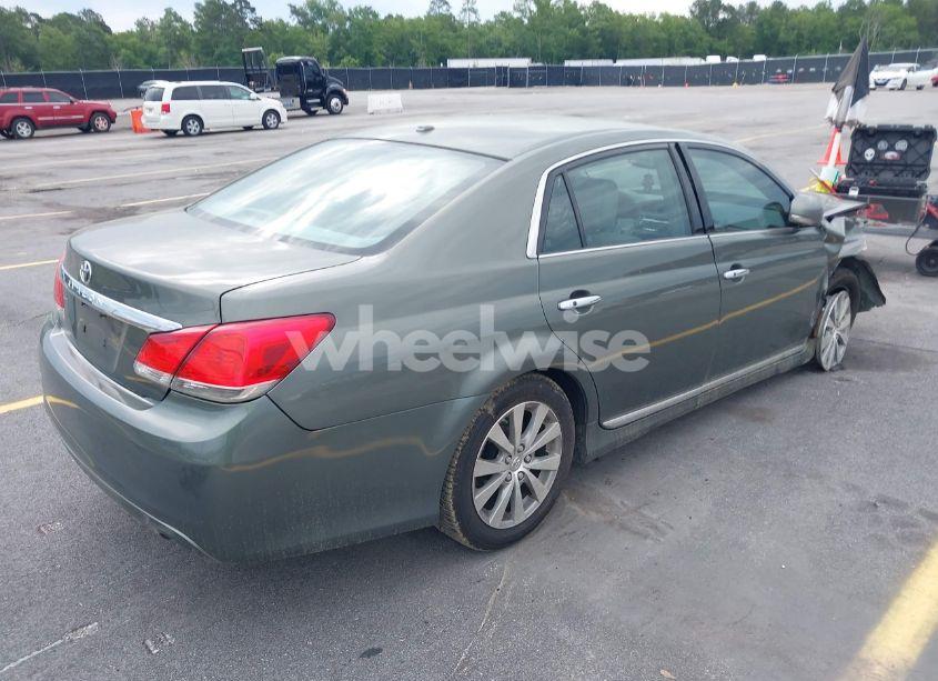 Photo 4 of 2012 Toyota Avalon LIMITED (VIN 4T1BK3DB2CU449821)