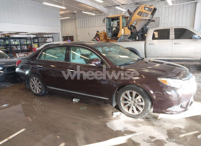 Photo 13 of 2012 Toyota Avalon LIMITED (VIN 4T1BK3DB2CU471317)