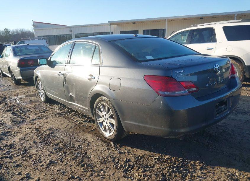 Photo 3 of 2010 Toyota Avalon LIMITED (VIN 4T1BK3DB3AU357923)