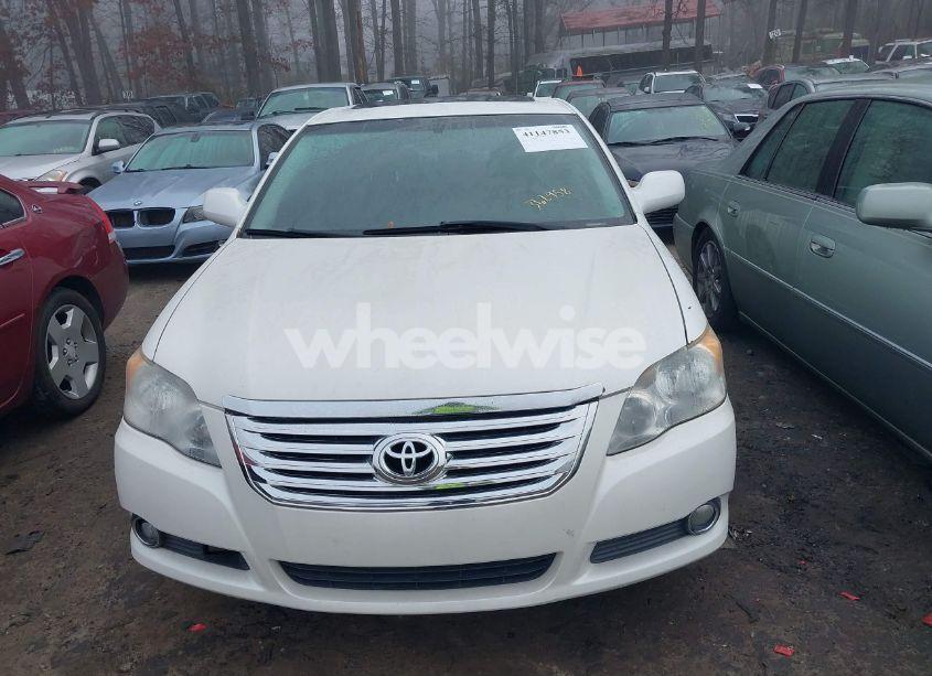 Photo 12 of 2010 Toyota Avalon LIMITED (VIN 4T1BK3DB3AU362958)