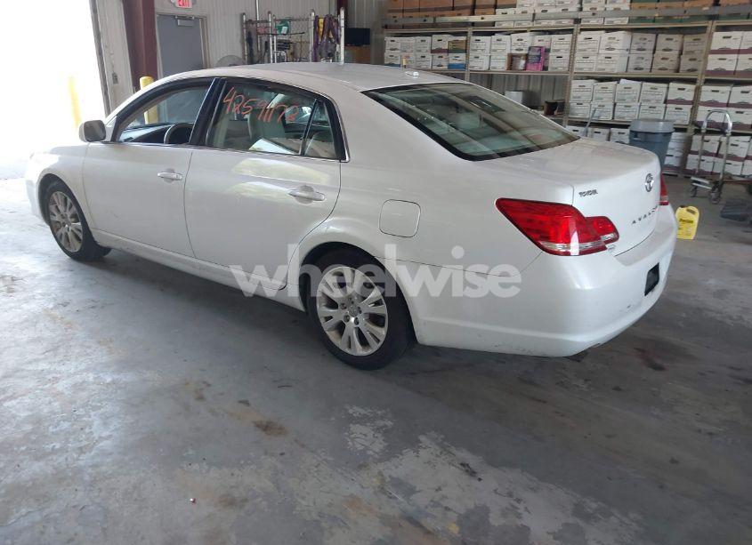 Photo 3 of 2010 Toyota Avalon XLS (VIN 4T1BK3DB3AU369053)