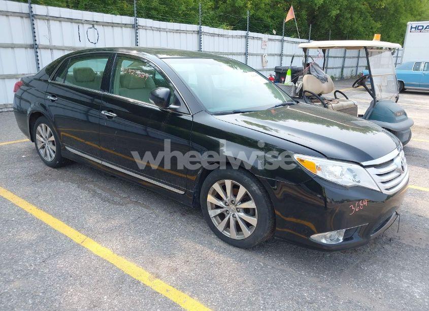 2011 Toyota Avalon LIMITED (VIN 4T1BK3DB3BU372598) main photo