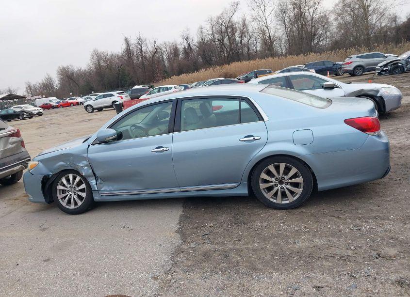 Photo 14 of 2011 Toyota Avalon LIMITED (VIN 4T1BK3DB3BU372794)