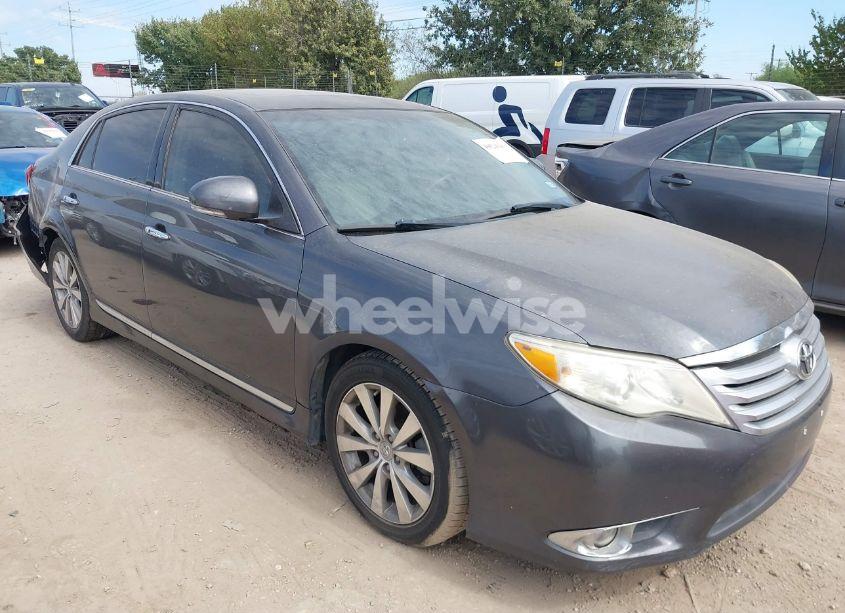 2011 Toyota Avalon LIMITED (VIN 4T1BK3DB3BU381558) main photo