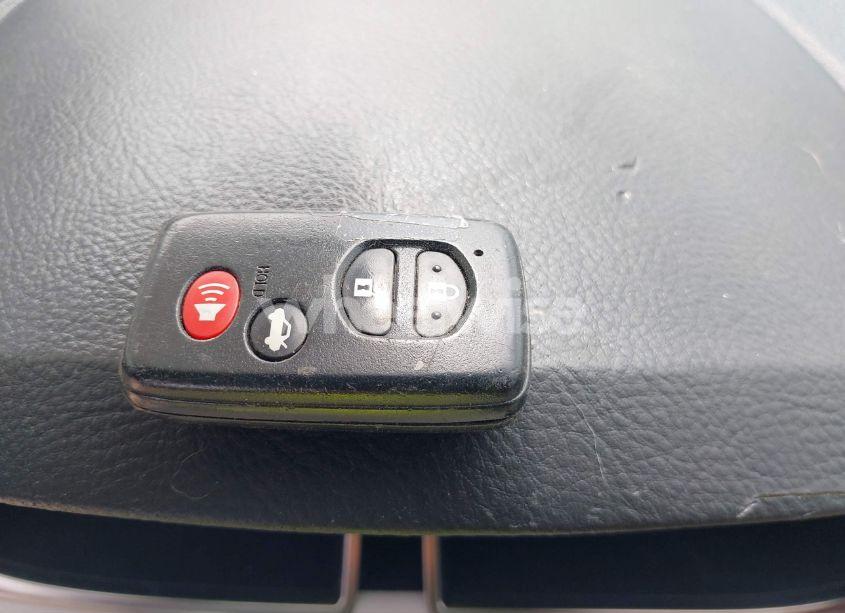 Photo 11 of 2011 Toyota Avalon LIMITED (VIN 4T1BK3DB3BU381558)