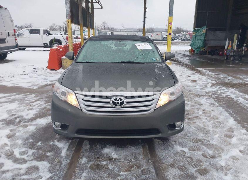 Photo 12 of 2011 Toyota Avalon LIMITED (VIN 4T1BK3DB3BU381723)