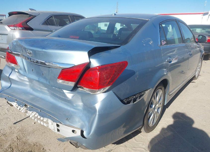 Photo 4 of 2011 Toyota Avalon (VIN 4T1BK3DB3BU395640)