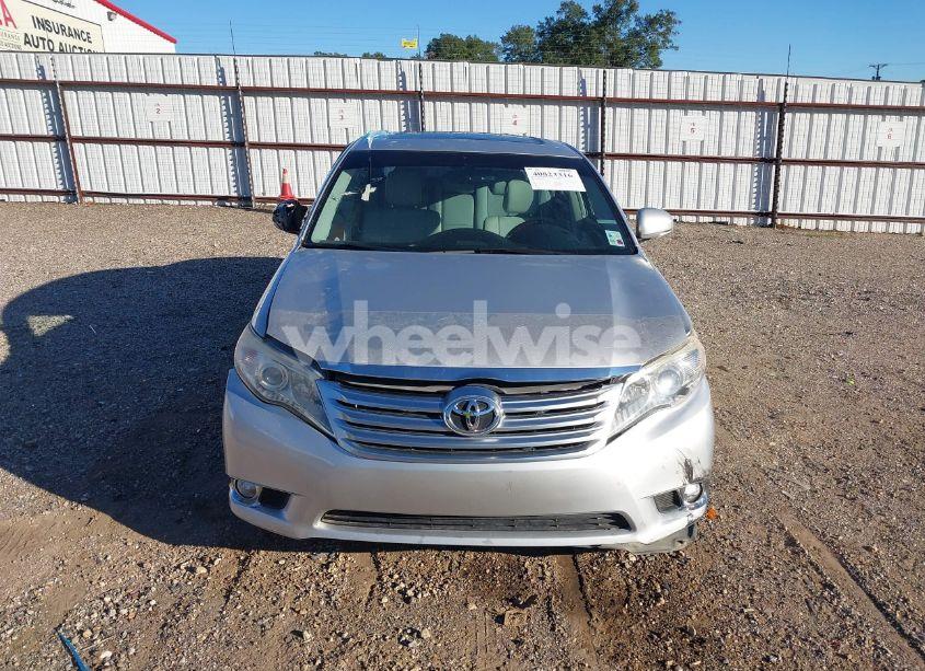 Photo 13 of 2011 Toyota Avalon LIMITED (VIN 4T1BK3DB3BU397503)
