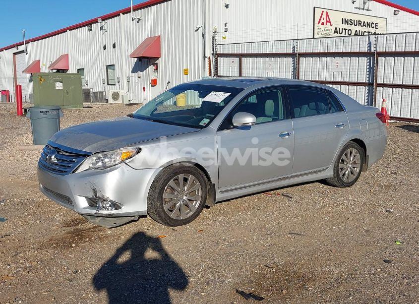 Photo 2 of 2011 Toyota Avalon LIMITED (VIN 4T1BK3DB3BU397503)