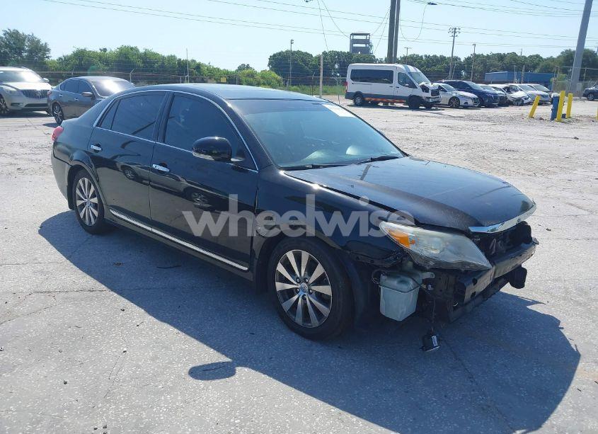 2011 Toyota Avalon LIMITED (VIN 4T1BK3DB3BU405339) main photo