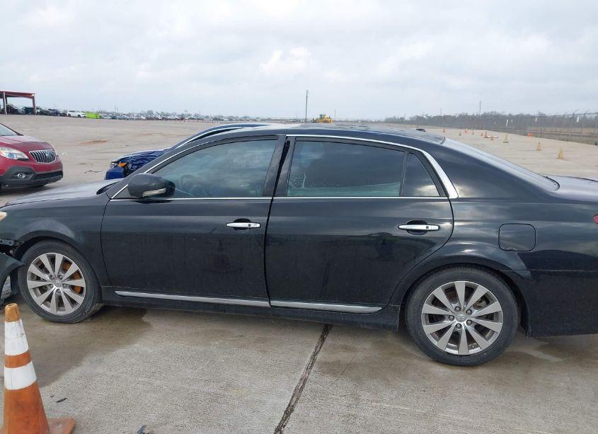 Photo 14 of 2011 Toyota Avalon LIMITED (VIN 4T1BK3DB3BU418284)