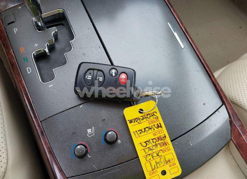 Photo 11 of 2012 Toyota Avalon LIMITED (VIN 4T1BK3DB3CU466014)