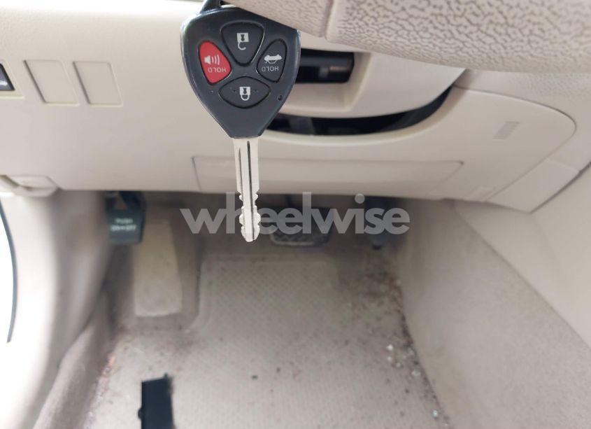 Photo 11 of 2012 Toyota Avalon (VIN 4T1BK3DB3CU469110)