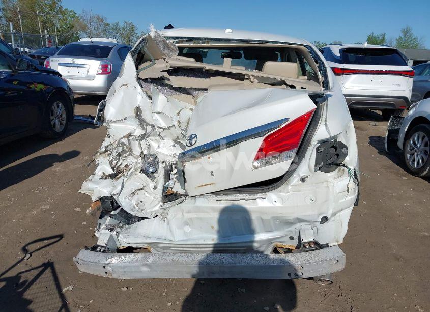 Photo 17 of 2012 Toyota Avalon (VIN 4T1BK3DB3CU469110)