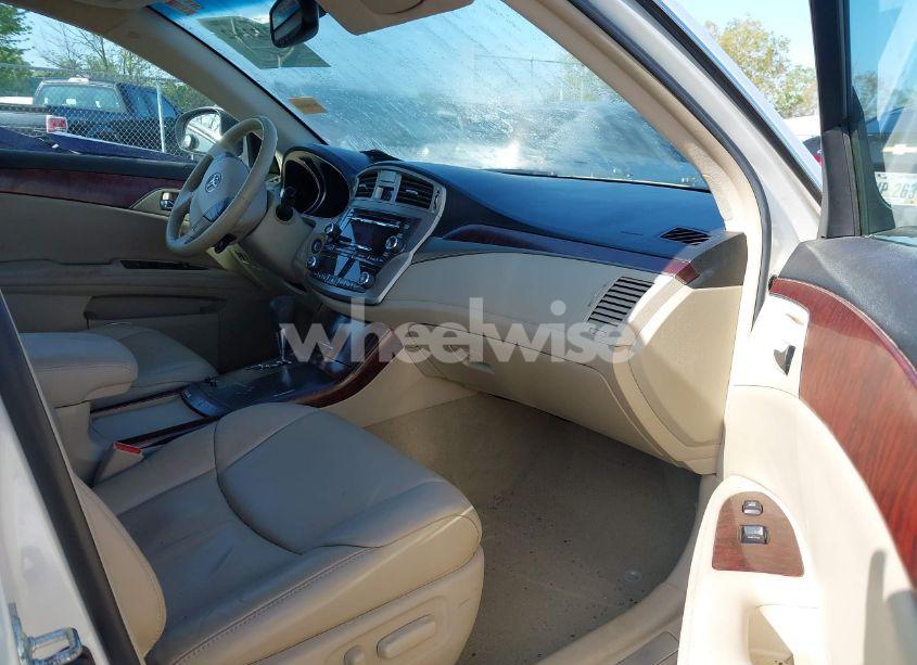 Photo 5 of 2012 Toyota Avalon (VIN 4T1BK3DB3CU469110)