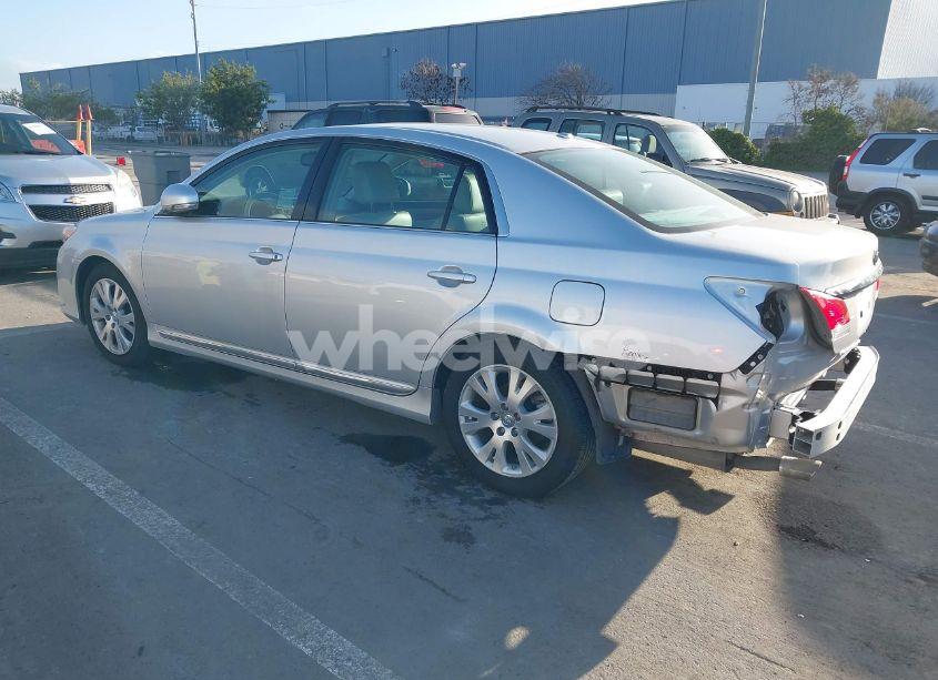 Photo 3 of 2012 Toyota Avalon (VIN 4T1BK3DB3CU472606)