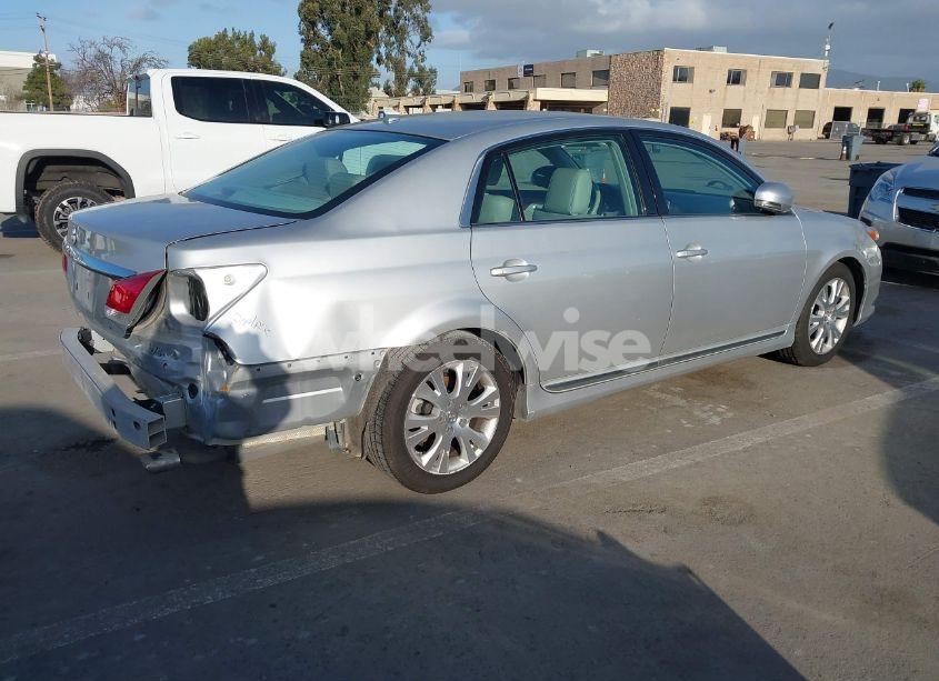 Photo 4 of 2012 Toyota Avalon (VIN 4T1BK3DB3CU472606)