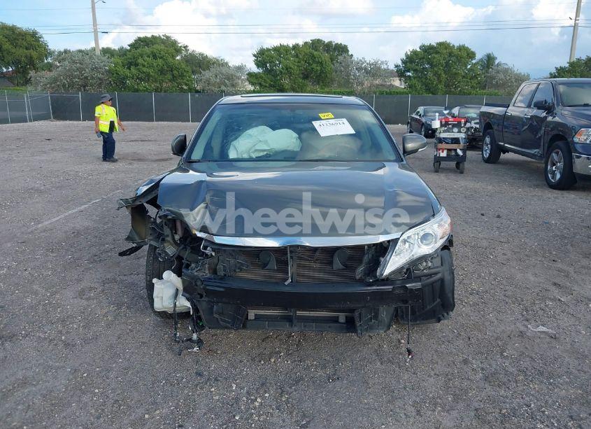 Photo 12 of 2011 Toyota Avalon (VIN 4T1BK3DB4BU374117)