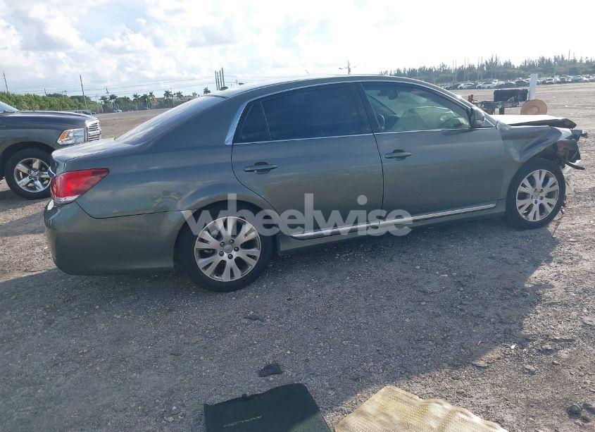 Photo 4 of 2011 Toyota Avalon (VIN 4T1BK3DB4BU374117)