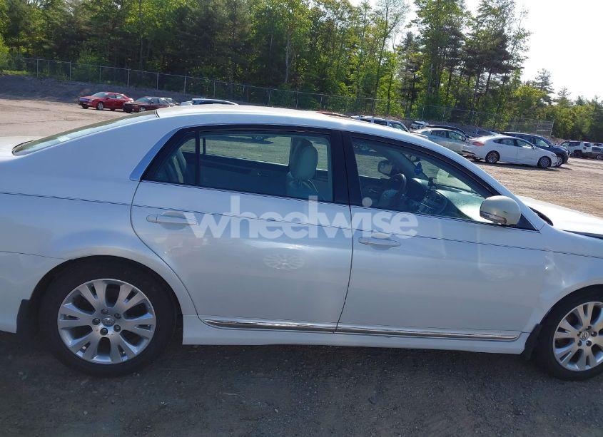 Photo 14 of 2011 Toyota Avalon (VIN 4T1BK3DB4BU383738)
