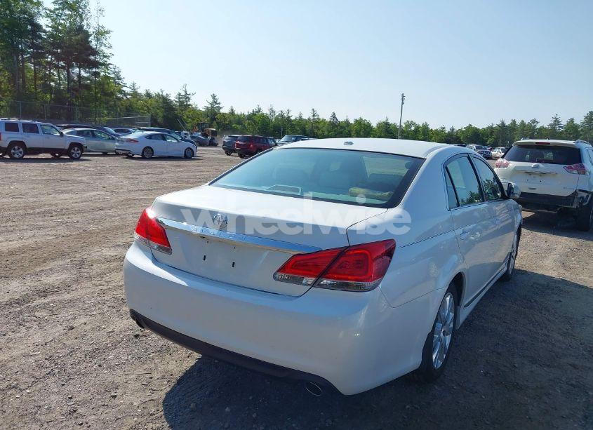 Photo 4 of 2011 Toyota Avalon (VIN 4T1BK3DB4BU383738)