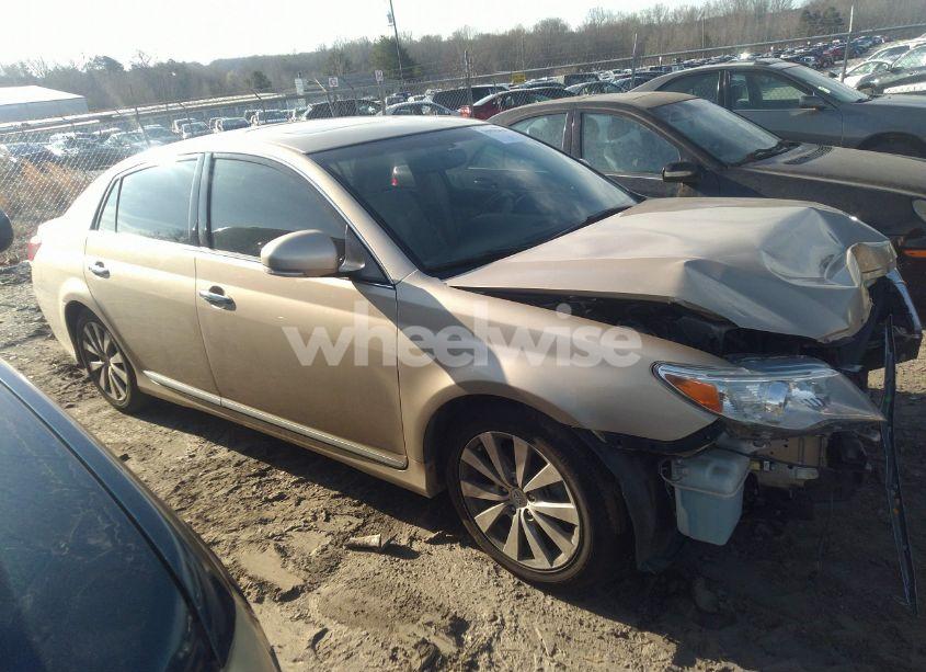 2011 Toyota Avalon LIMITED (VIN 4T1BK3DB4BU389880) main photo